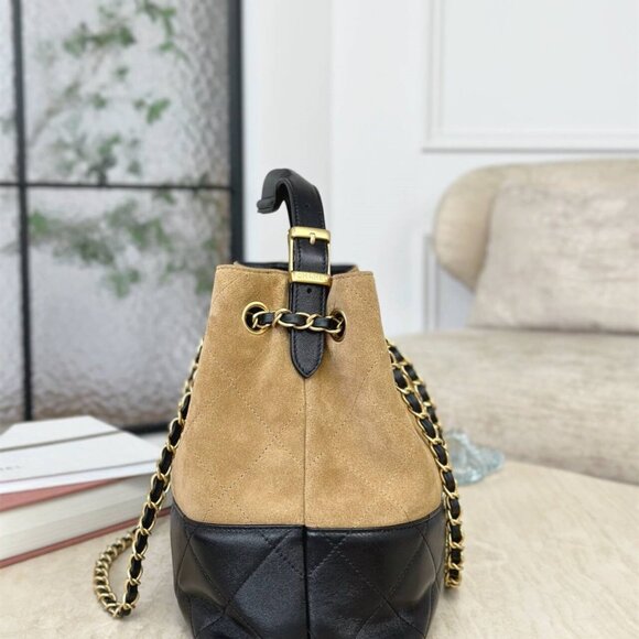 Chanel bag - Picture 5 of 7